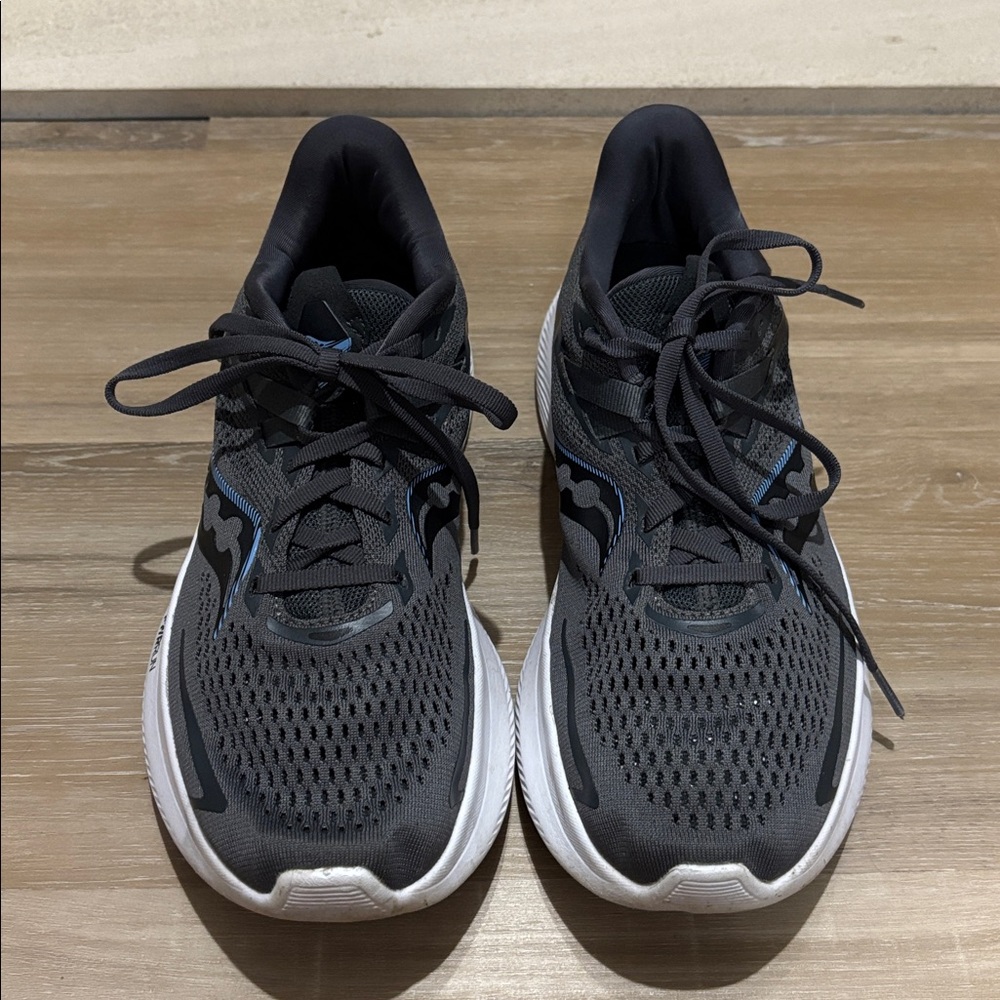 SAUCONY RUNNING SHOES - Picture 6 of 6